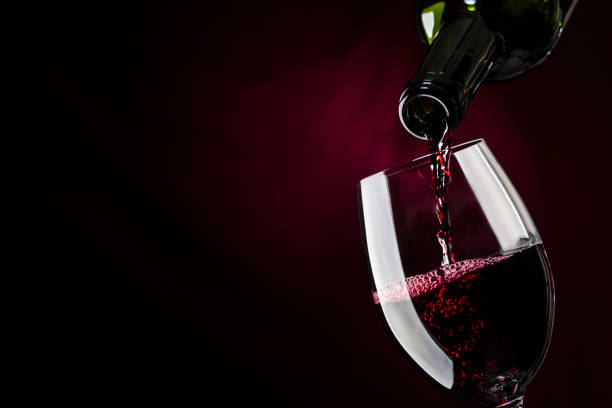 ナイトワーク業界でのソムリエ、ワインエキスパートの重要性、の説明